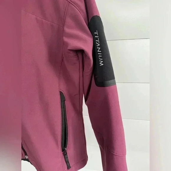 Columbia Women’s Titanium‎ Full Zip Polyester Lined Jacket Size Medium - Picture 2 of 8